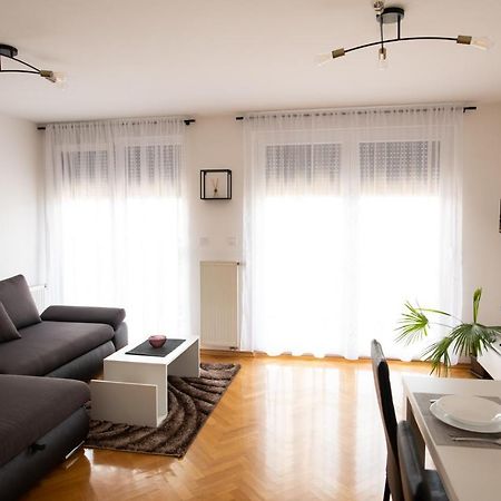 Apartman Martes Slavonski Brod Exteriör bild